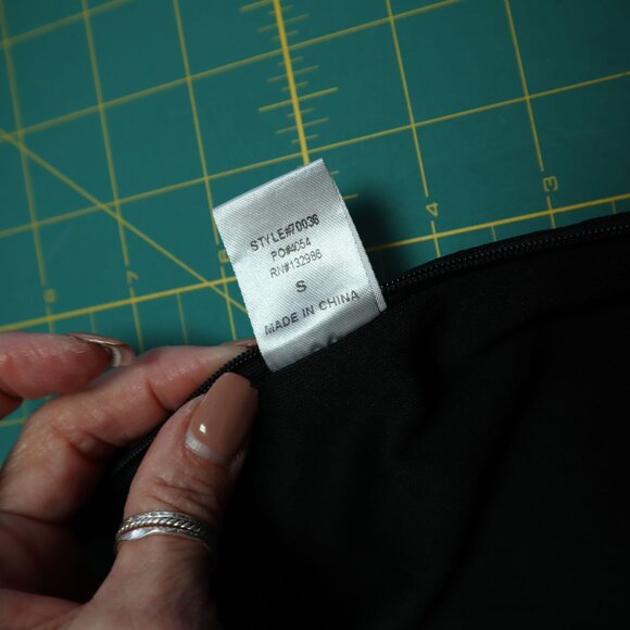 Festival Shorts Women‎ S Black Minimalist Preppy Feminine Edgy Brunch Beach Wear - Picture 4 of 12